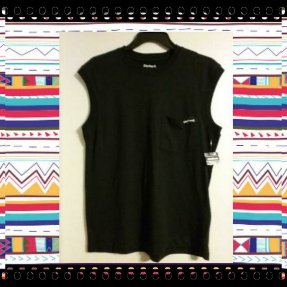 NWT  MUSCLE TOP